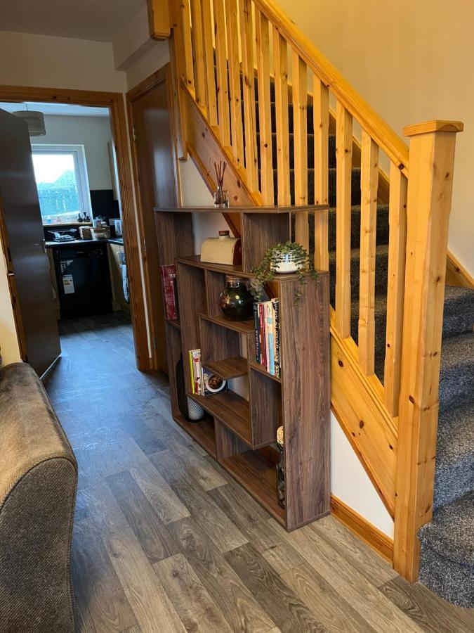Bright And Modern 2 Bedroom In Holiday home
